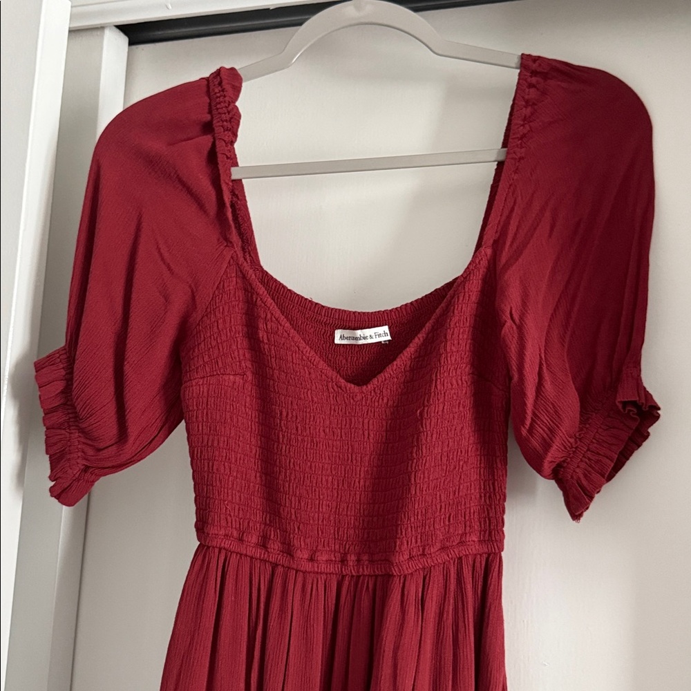 Abercrombie & Fitch Burgundy Smocked Top